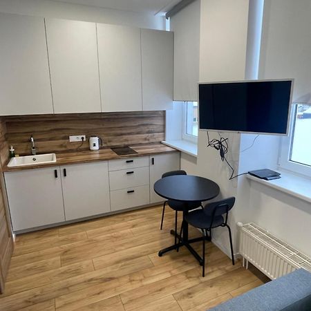 Airport Apartment 32 Self Check-In Free Parking VNO Eksteriør bilde